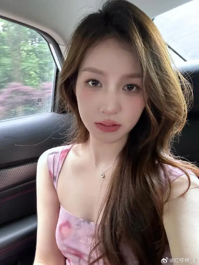 搞笑小说阅读场景